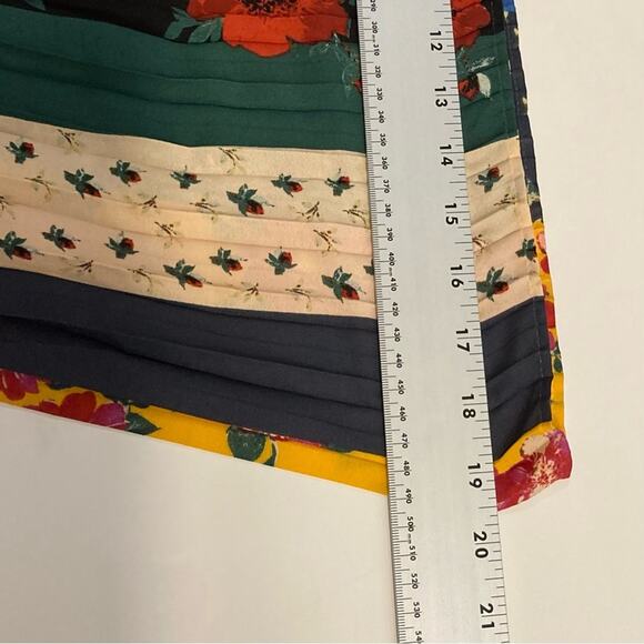 New Anthropologie Pant XS Floral Colorblock Pleated Wide PullUp Gold Waist Lined - Picture 15 of 15